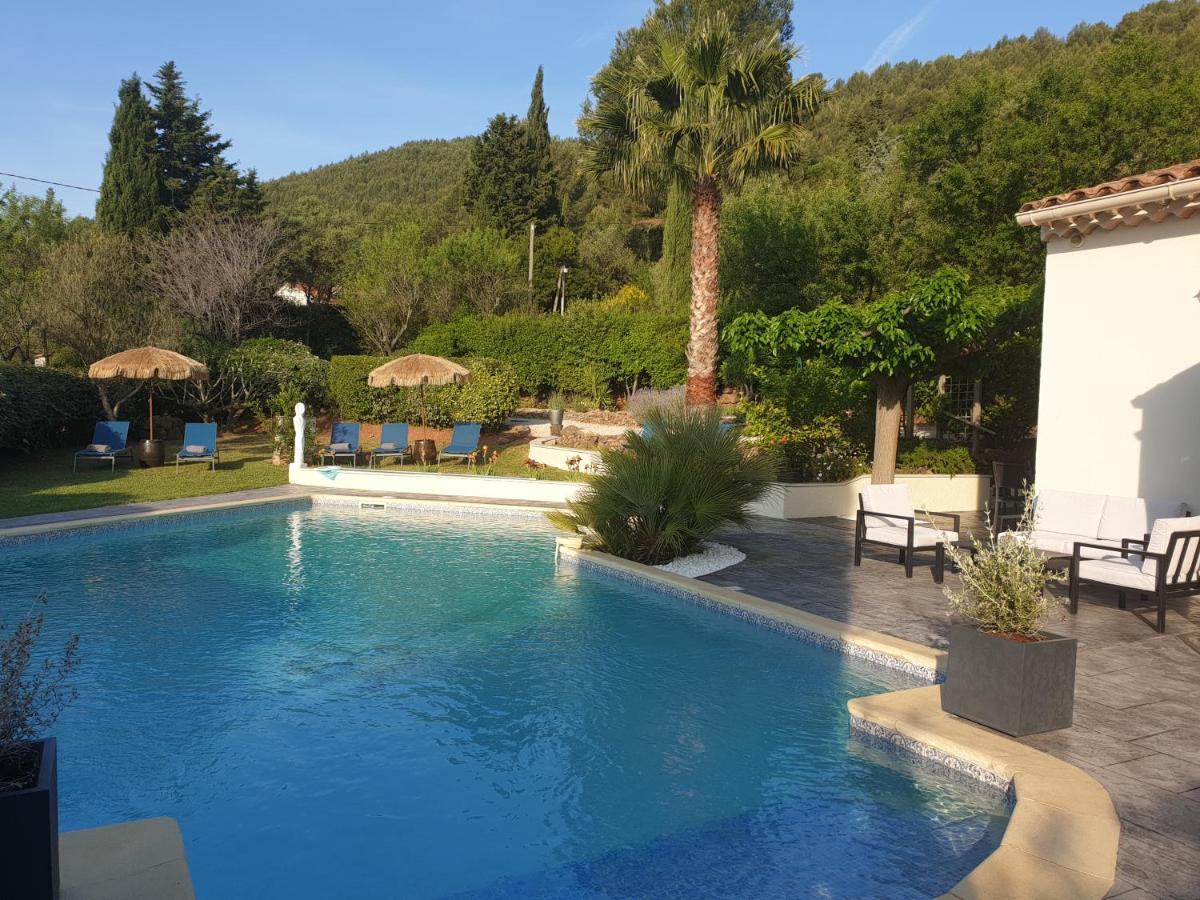 La Villa D'Olivene Cuers Eksteriør billede